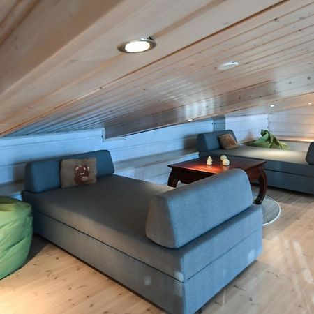 Pielislinna Kolinkylä Exterior foto